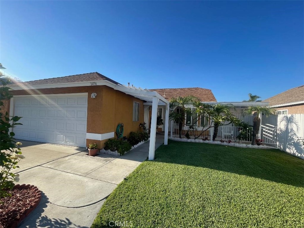 14194 Old Field Avenue