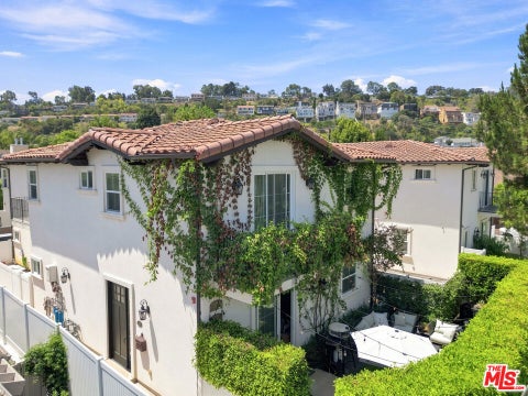 Photo of 3918 W 242nd Street, Torrance, CA 90505 (MLS # 26927659)