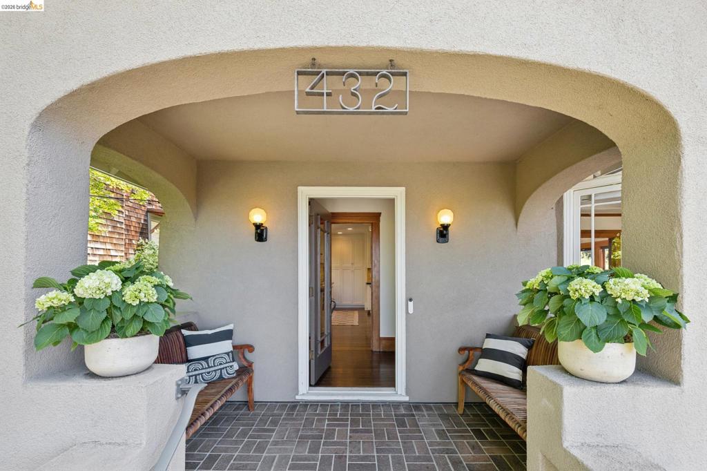 432 El Cerrito Ave.