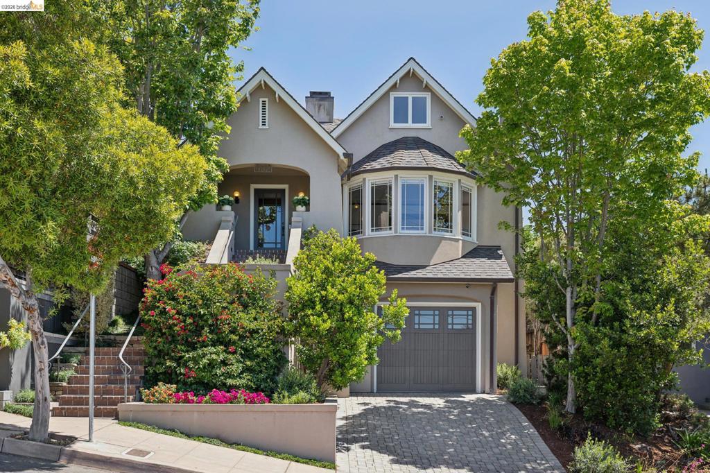 432 El Cerrito Ave.