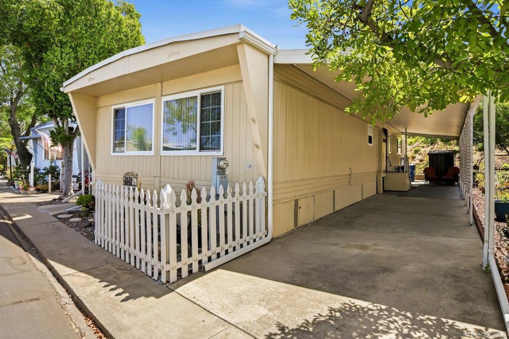 4848 1/2 Old Cliffs Road