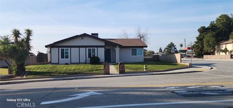 Photo of 4413 Mccray St, Bakersfield, CA 93308 (MLS # RS26030687)