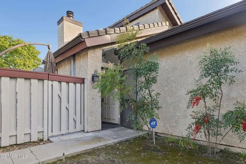 Tiny photo for 499 Sobre Colinas Place, Camarillo, CA 93012 (MLS # 226000969)