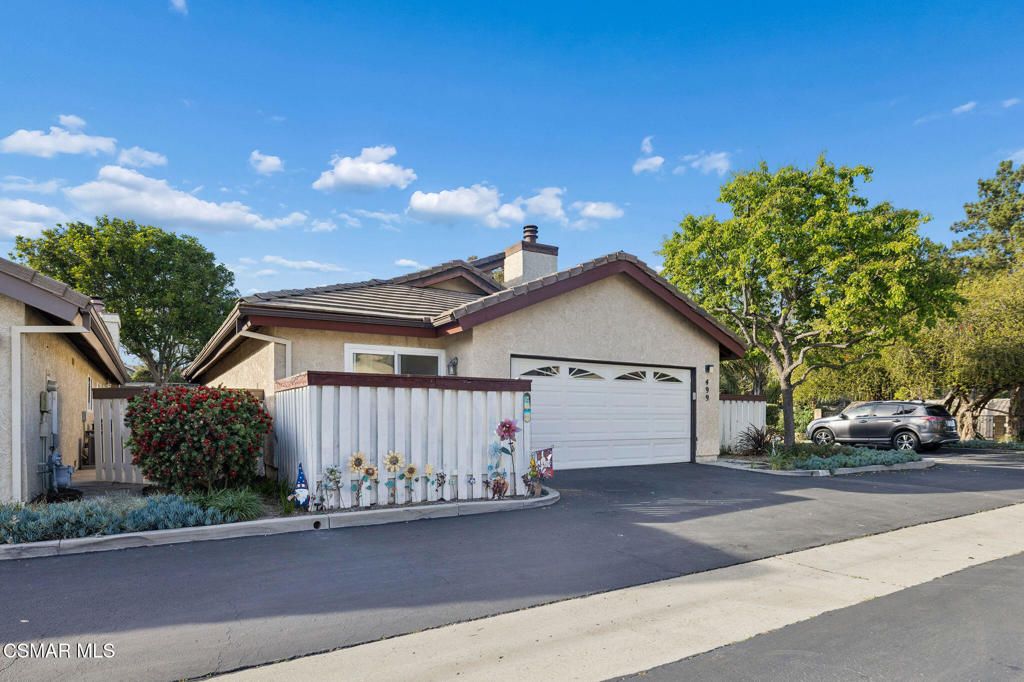 Photo of 499 Sobre Colinas Place, Camarillo, CA 93012 (MLS # 226000969)