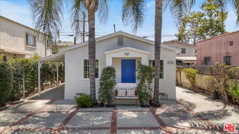 Photo of 2754 S Cloverdale Avenue, Los Angeles, CA 90016 (MLS # 26833801)