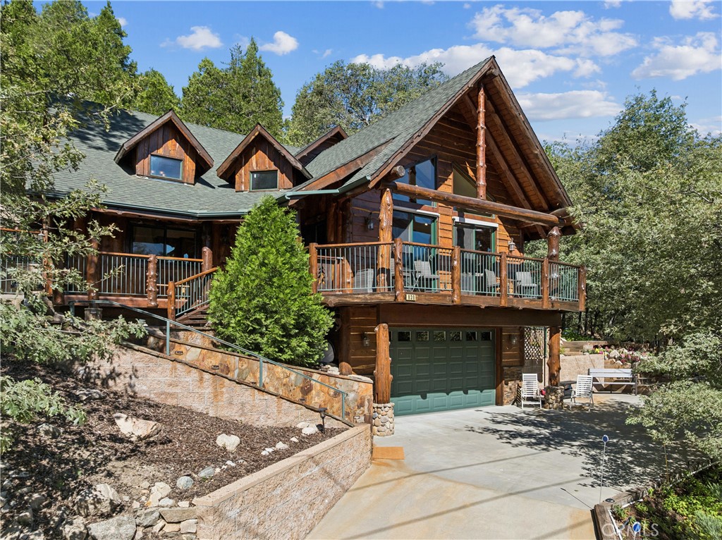 830 Zurich Drive