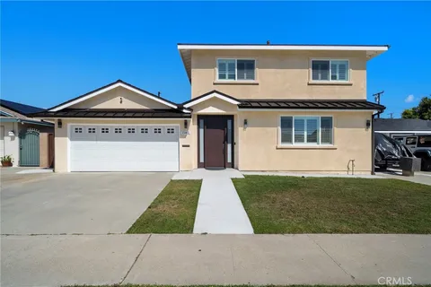 MLS: OC26077909