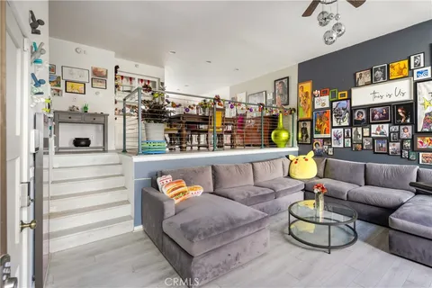 21901 Lassen Unit 118, Chatsworth, CA 91311 - MLS#: IV25248454