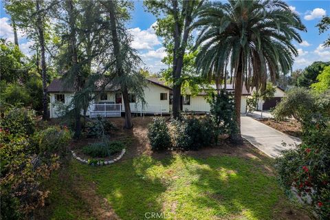 Tiny photo for 120 Franklin Avenue, Redlands, CA 92373 (MLS # IG26041865)