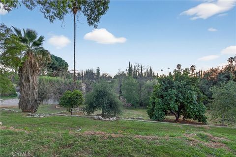 Tiny photo for 120 Franklin Avenue, Redlands, CA 92373 (MLS # IG26041865)