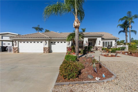 Tiny photo for 23255 Western Crest DR, Perris, CA 92570 (MLS # IV26230905)