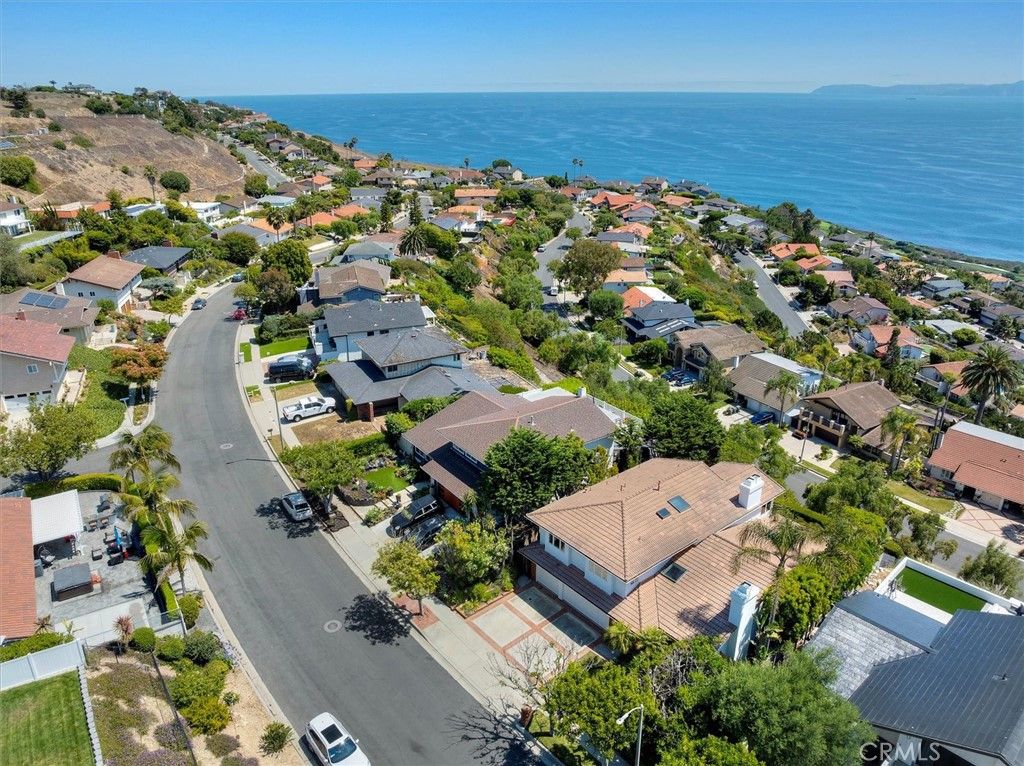 Photo of 3550 Coolheights Dr, Rancho Palos Verdes, CA 90275 (MLS # SB26063141)