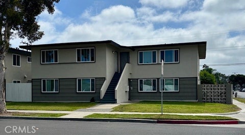 Photo of 2902 Peppertree Lane, Costa Mesa, CA 92626 (MLS # OC26209314)