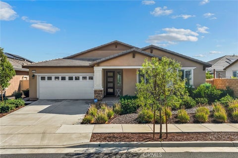 Photo of 32404 Peters Street, Menifee, CA 92584 (MLS # SW26219919)