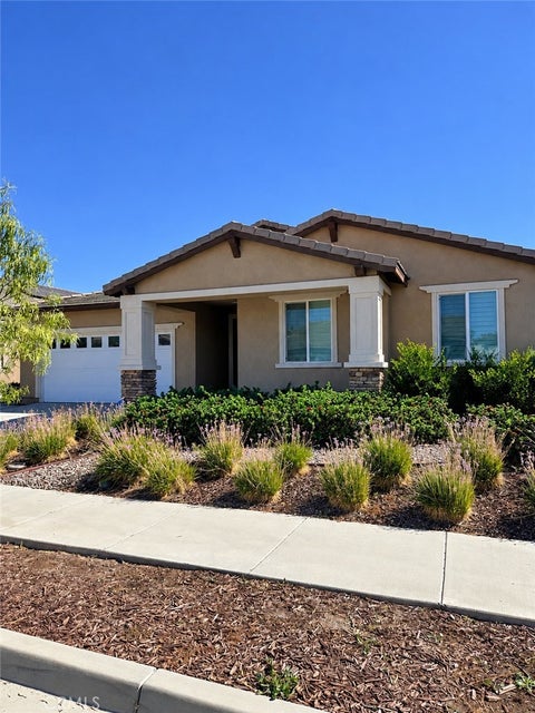 Photo of 32404 Peters Street, Menifee, CA 92584 (MLS # SW26219919)