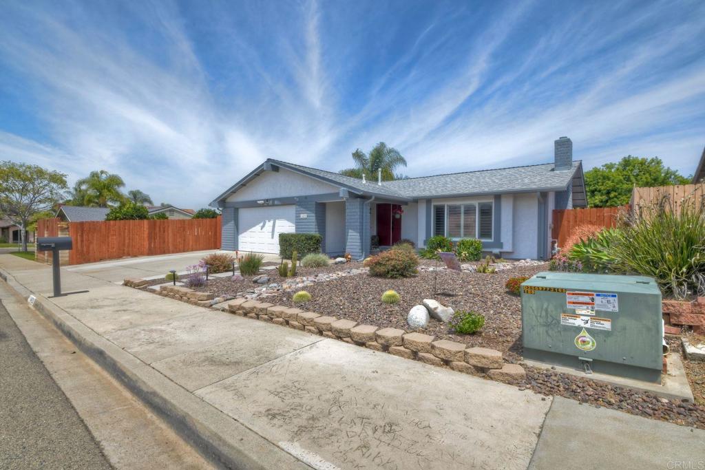1422 Cottonwood Court