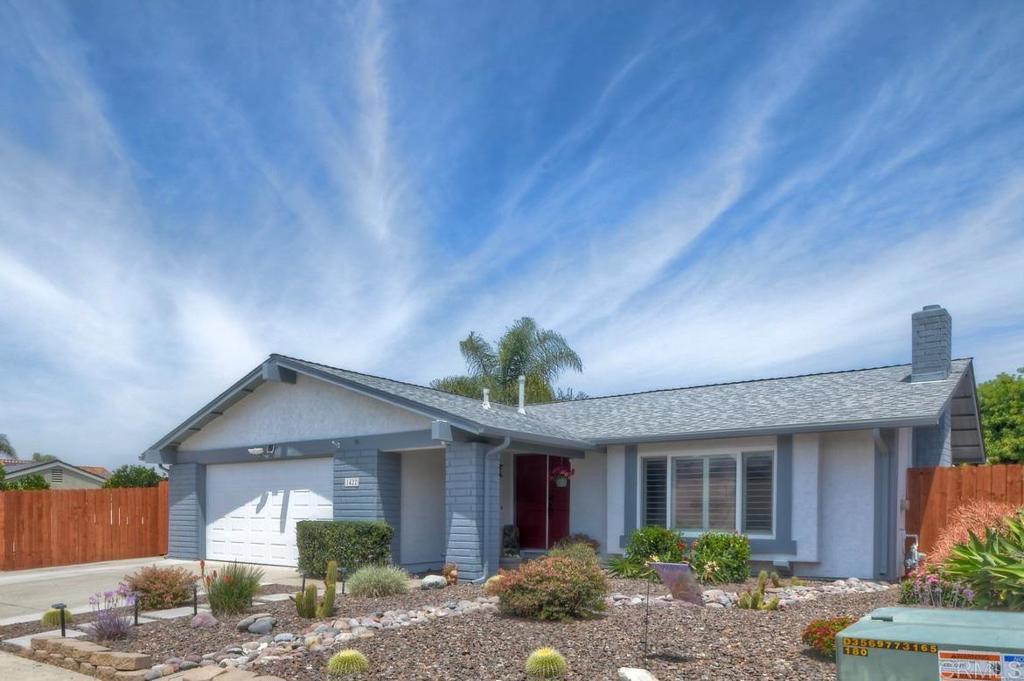 1422 Cottonwood Court