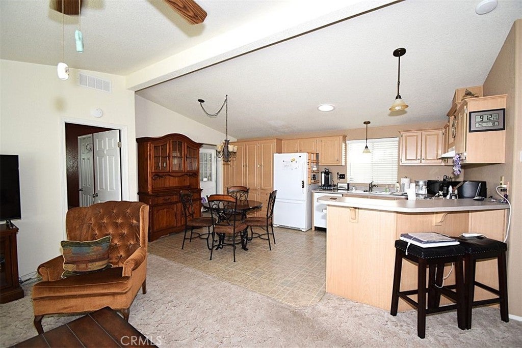 54999 Martinez Trail 13