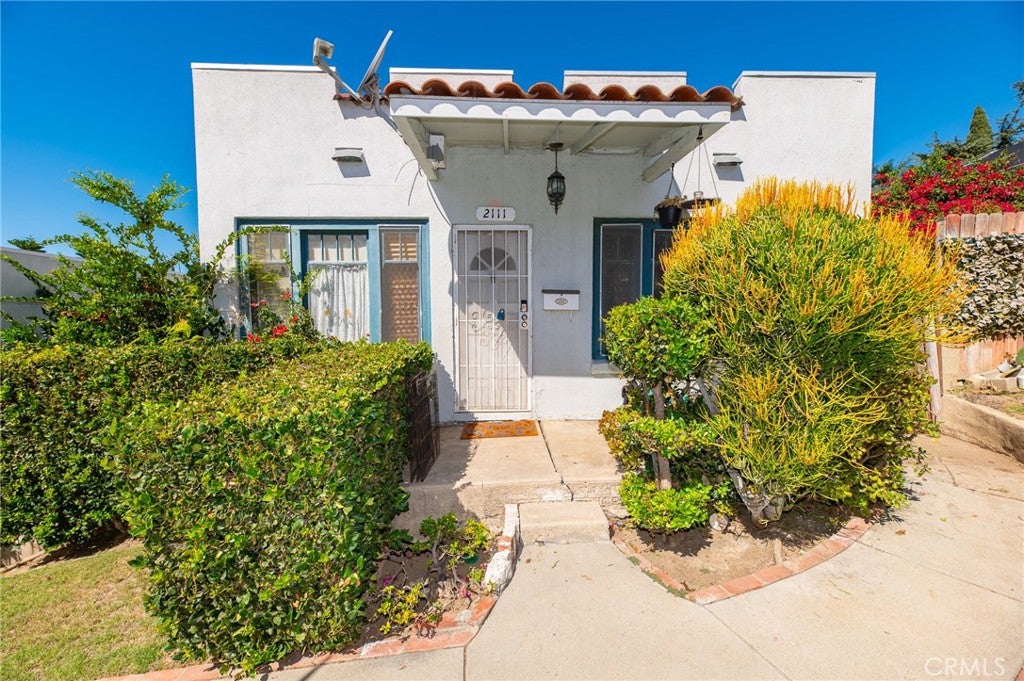 2111 Aaron Street
