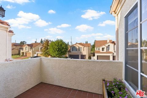 Tiny photo for 23218 Runnymede Street, West Hills, CA 91307 (MLS # 26644641)