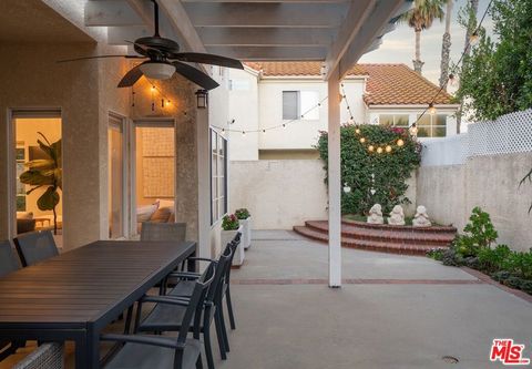 Tiny photo for 23218 Runnymede Street, West Hills, CA 91307 (MLS # 26644641)