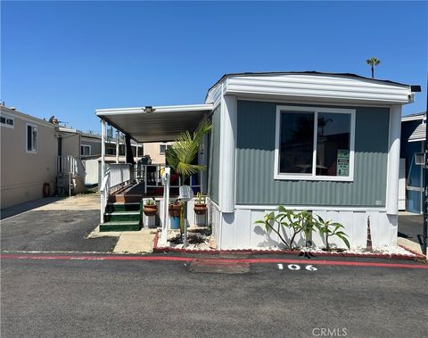 Photo of 23701 S Western Avenue #106, Torrance, CA 90501 (MLS # MB25227258) Photo of 23701 S Western Avenue #106, Torrance, CA 90501 (MLS # MB25227258)
