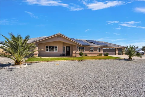MLS: HD26216811