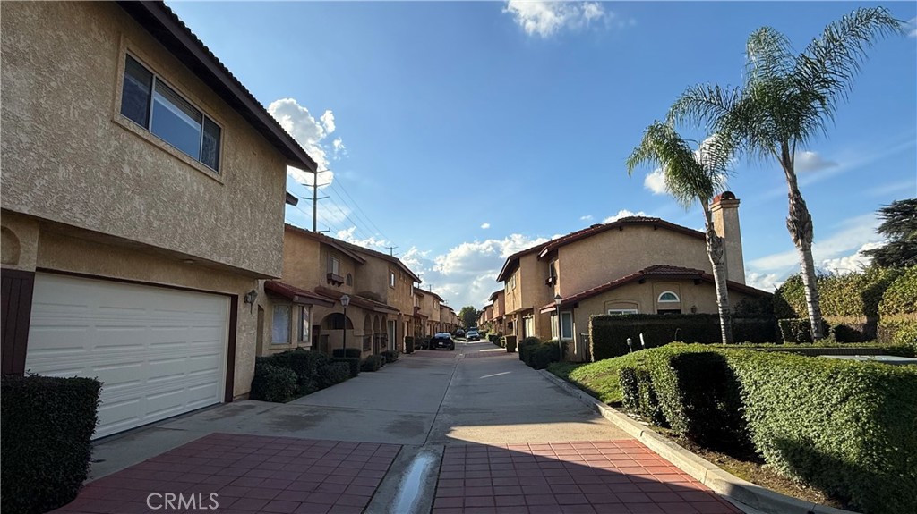 12141 Ramona Boulevard