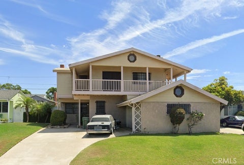 Photo of 11618 Haas AVE, Hawthorne, CA 90250 (MLS # DW26150032)