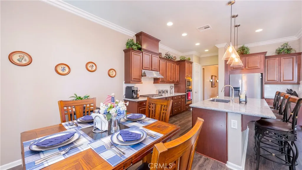 Rancho Cucamonga, California 91739, United States, 3 Bedrooms Bedrooms, ,4 BathroomsBathrooms,Residential,Active,250818