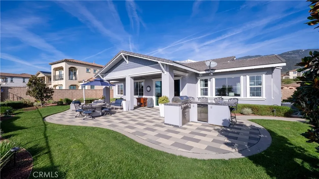 Rancho Cucamonga, California 91739, United States, 3 Bedrooms Bedrooms, ,4 BathroomsBathrooms,Residential,Active,250818