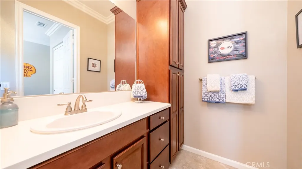 Rancho Cucamonga, California 91739, United States, 3 Bedrooms Bedrooms, ,4 BathroomsBathrooms,Residential,Active,250818