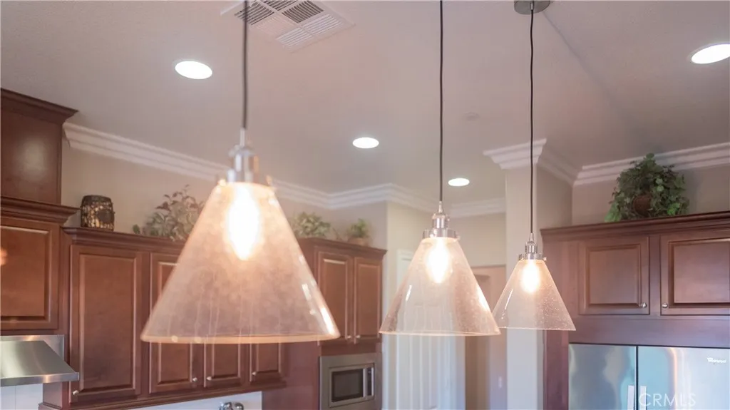 Rancho Cucamonga, California 91739, United States, 3 Bedrooms Bedrooms, ,4 BathroomsBathrooms,Residential,Active,250818