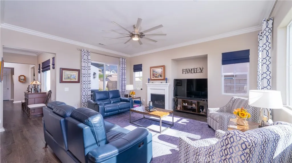 Rancho Cucamonga, California 91739, United States, 3 Bedrooms Bedrooms, ,4 BathroomsBathrooms,Residential,Active,250818