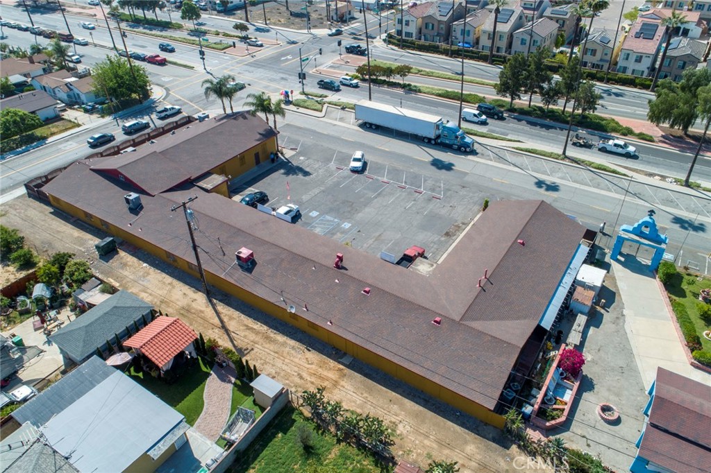 13490 Magnolia Avenue