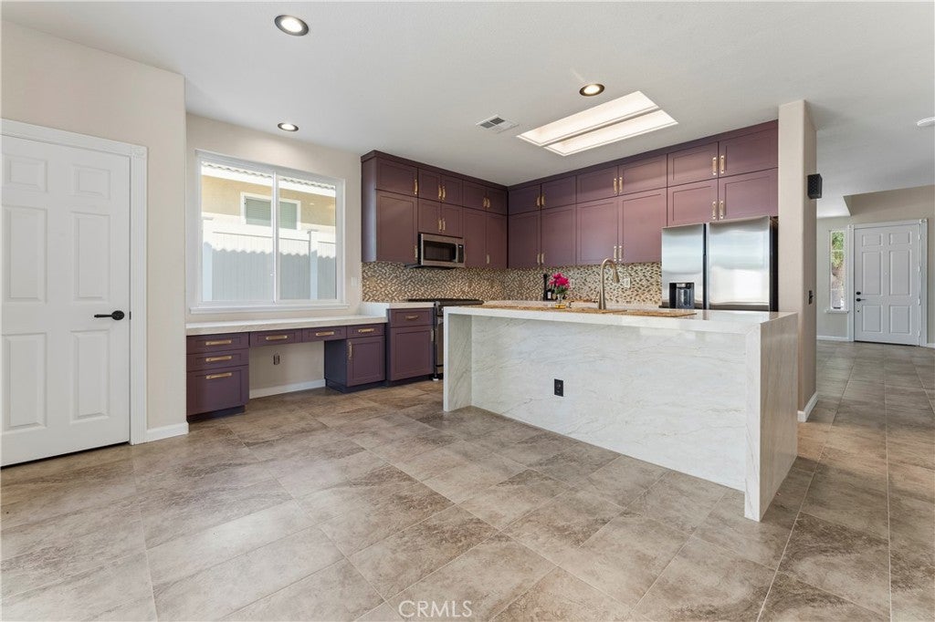 976 Hemingway Drive
