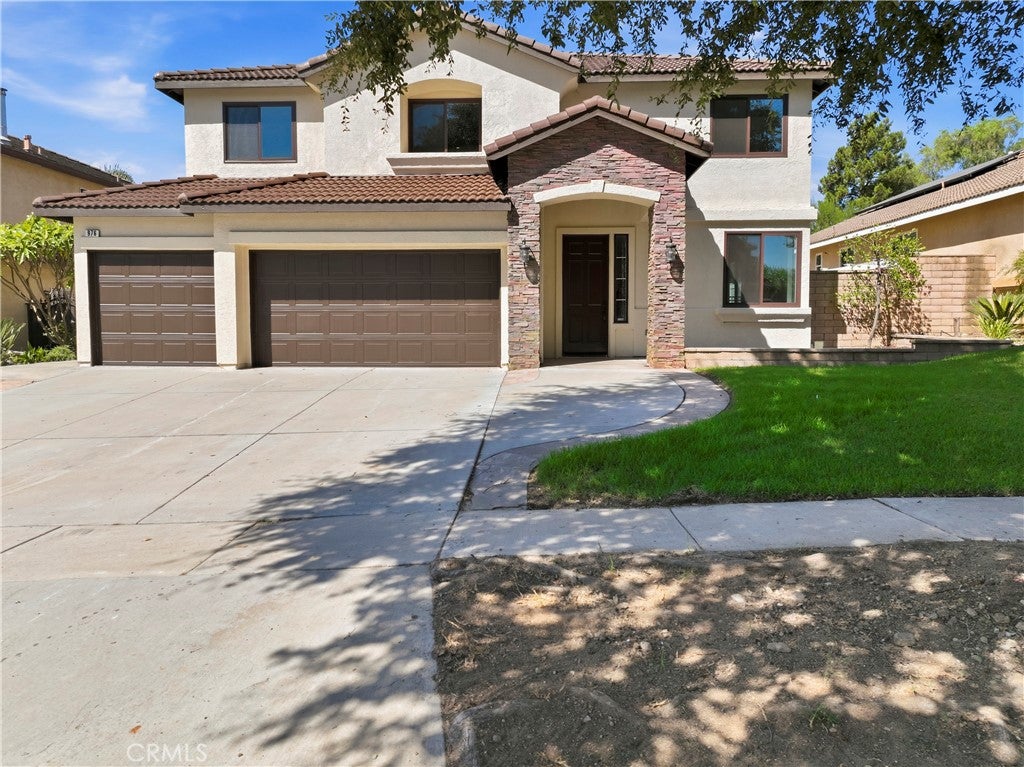 976 Hemingway Drive