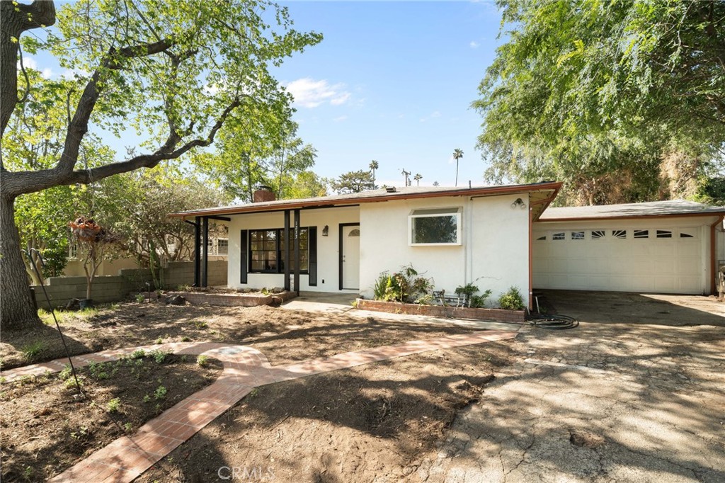 1233 Sonoma Drive