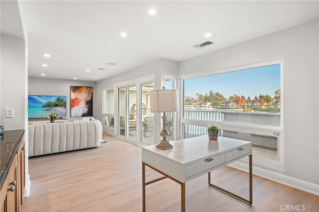 25 LakeView 60, Irvine CA 92604 - Photo 9