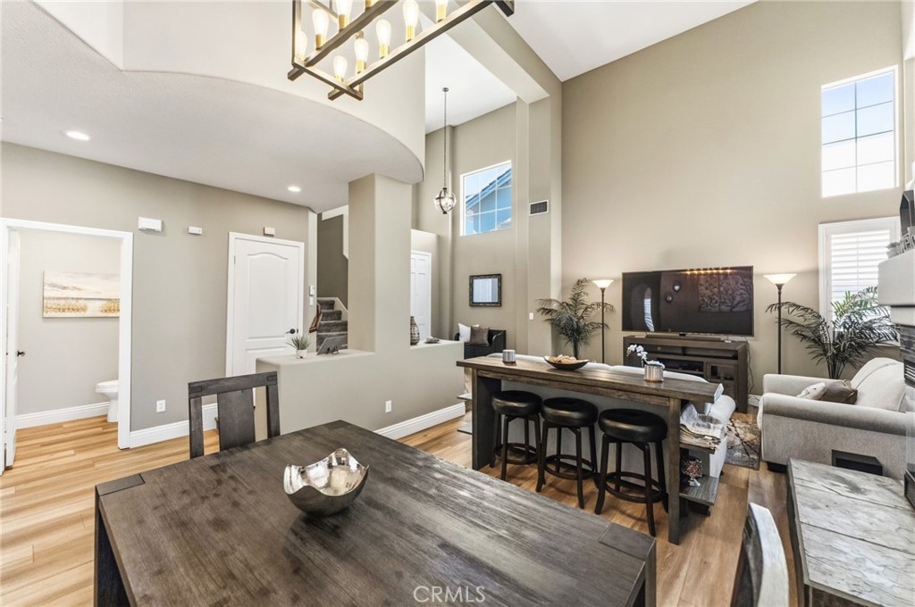 45030 Camino Veste