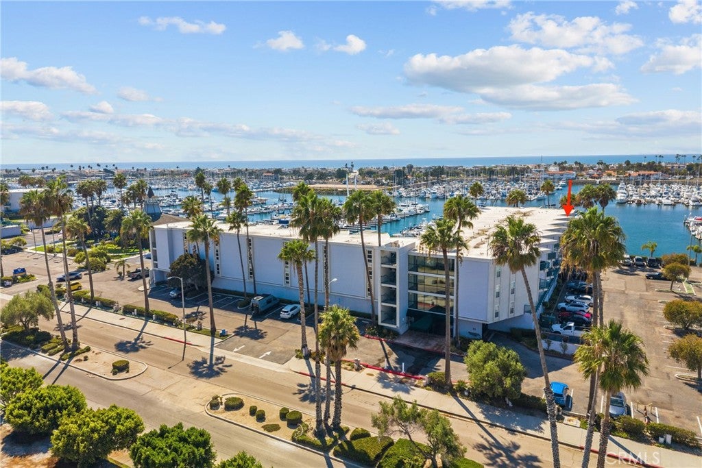 2901 Peninsula Rd. 137