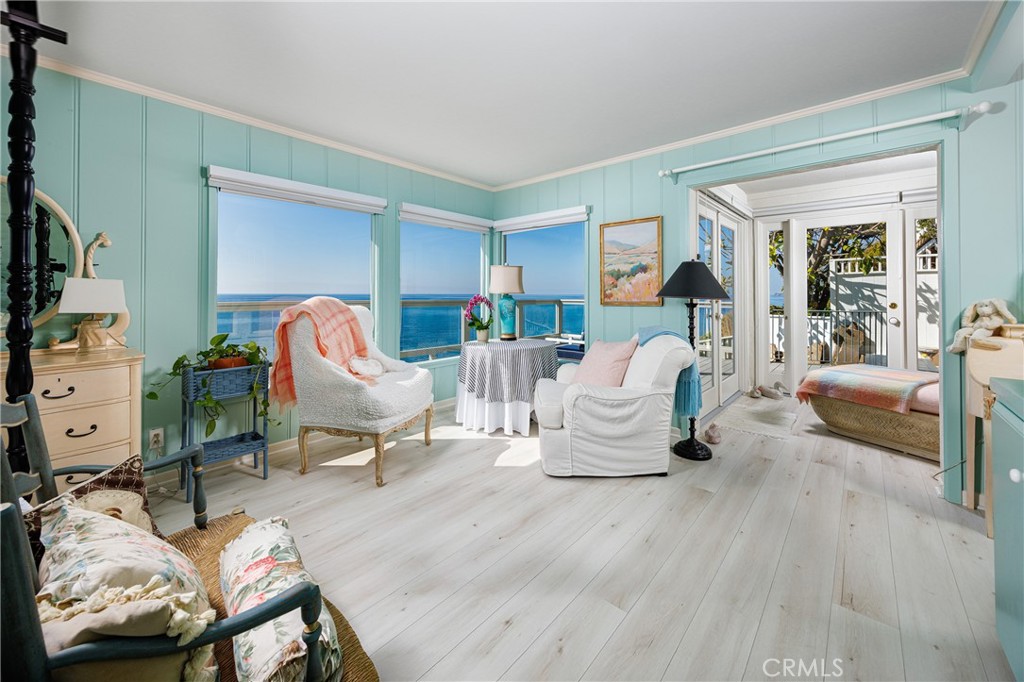 Victoria Beach (VB) - Residential Lease