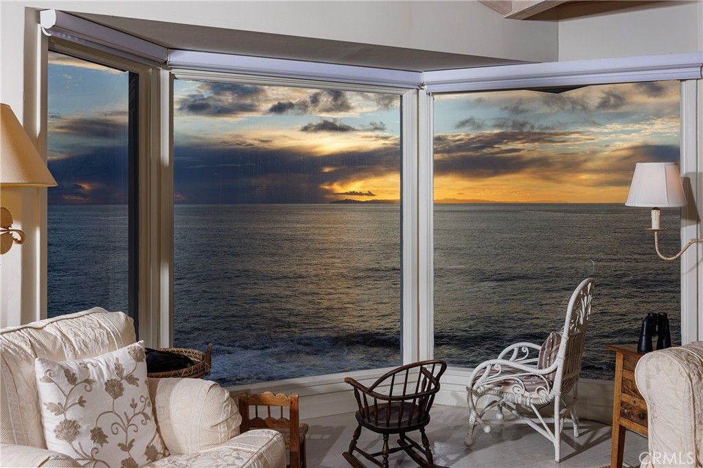 Photo of 2691 Victoria Dr, Laguna Beach, CA 92651 (MLS # LG25276320)