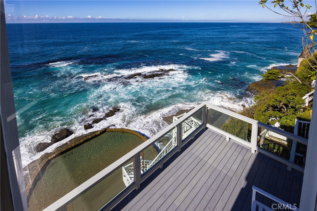 Victoria Beach (VB) - Residential Lease