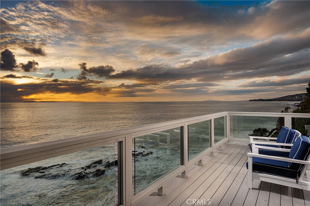 Victoria Beach (VB) - Residential Lease