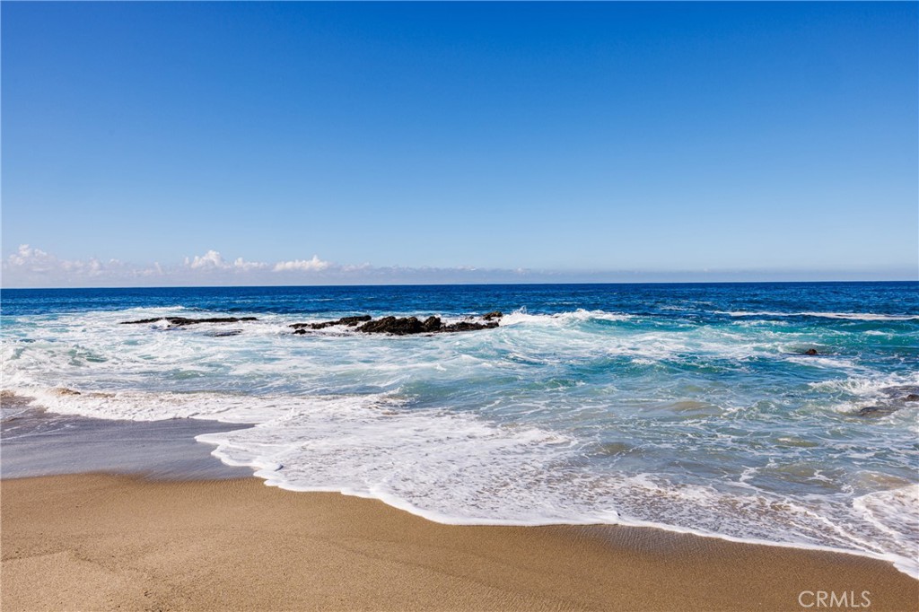 Victoria Beach (VB) - Residential Lease