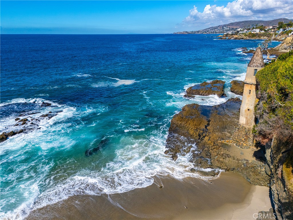 Victoria Beach (VB) - Residential Lease