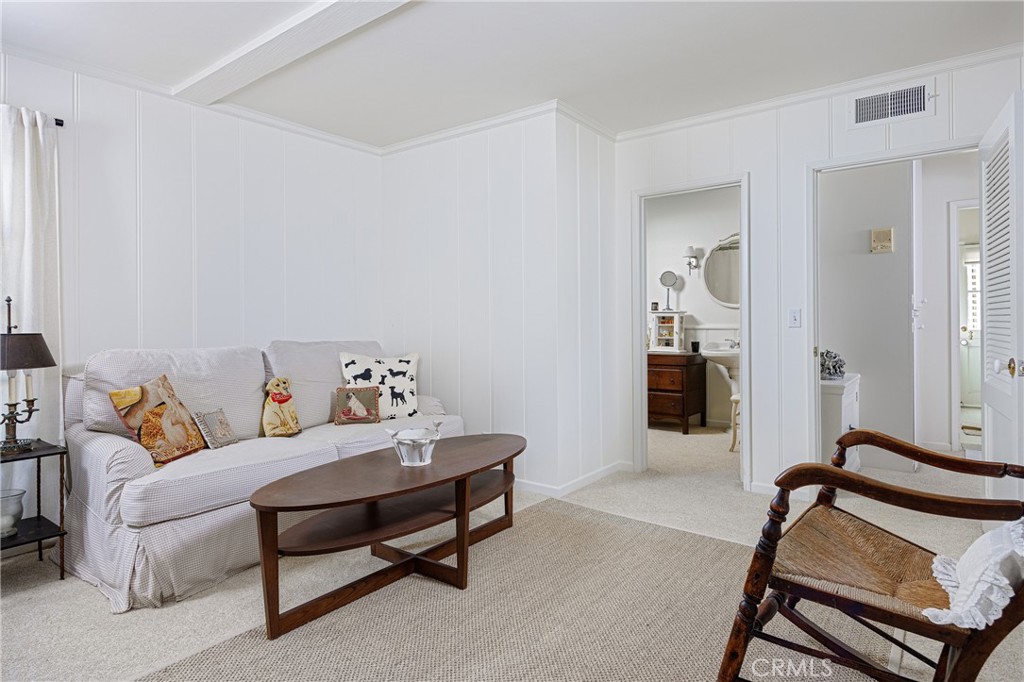 Victoria Beach (VB) - Residential Lease