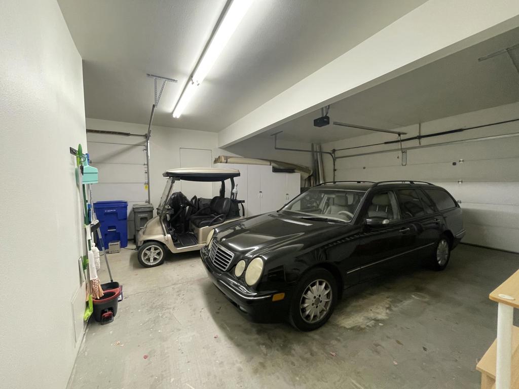 Avondale Country Clu - Residential Lease