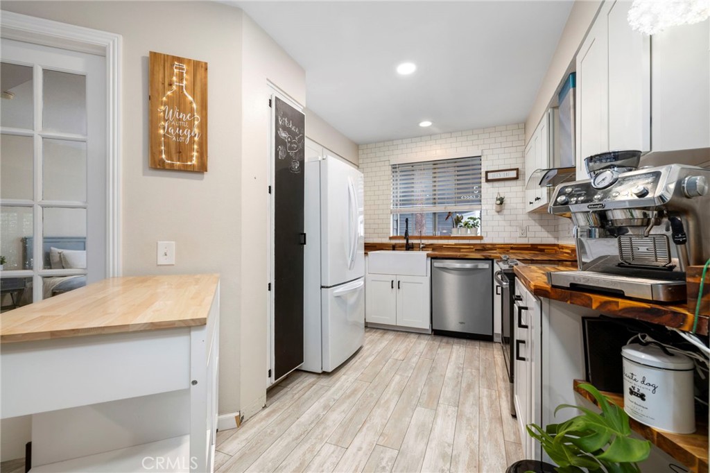 25339 Pine Creek Lane